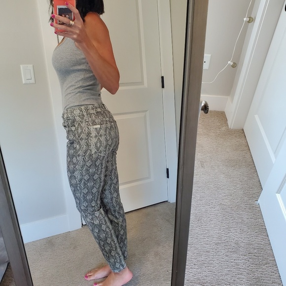 Joe's Pythin print jeans - Picture 2 of 6